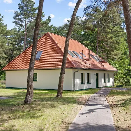 3 Bedroom Beautiful In Altenkirchen (Mecklenburg-Vorpommern)
