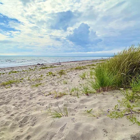 3 Bedroom Beautiful In Altenkirchen (Mecklenburg-Vorpommern)