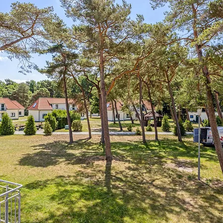 3 Bedroom Beautiful In Appartamento