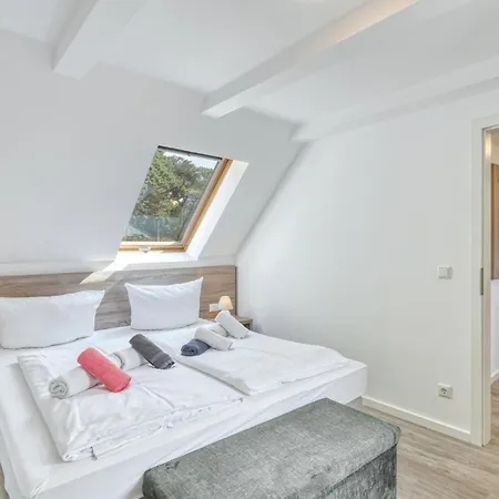 Appartamento 3 Bedroom Beautiful In